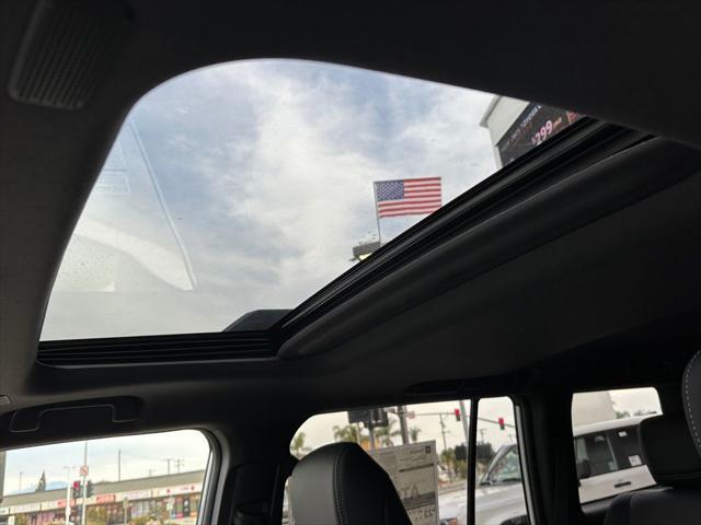Photo of 2025 Wind Chill Prl Toyota Land Cruiser
