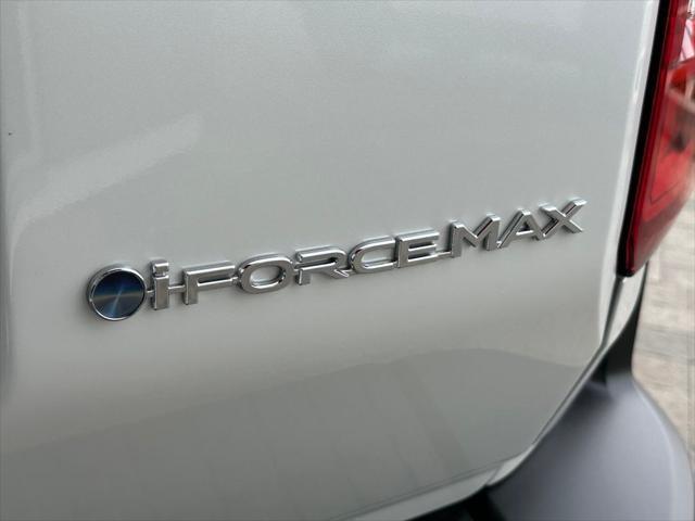 Photo of 2025 Wind Chill Prl Toyota Land Cruiser