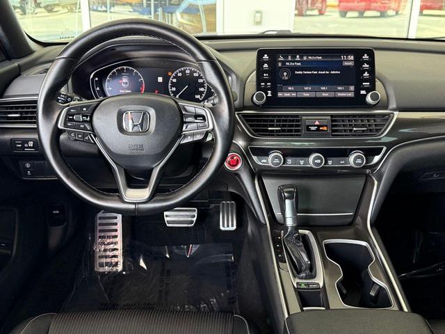 Photo of 2019 Still Night Pearl Honda Accord