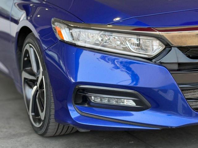 Photo of 2019 Still Night Pearl Honda Accord