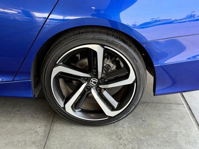 Photo of 2019 Still Night Pearl Honda Accord