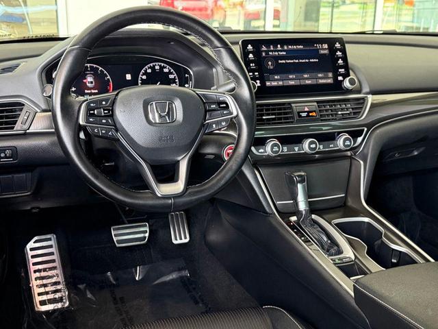 Photo of 2019 Still Night Pearl Honda Accord