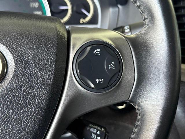 Photo of 2015 Attitude Black Toyota Venza