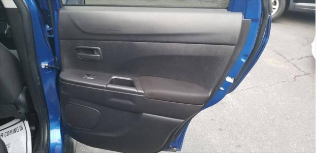 Photo of 2015 Octane Blue Metallic Mitsubishi Outlander Sport