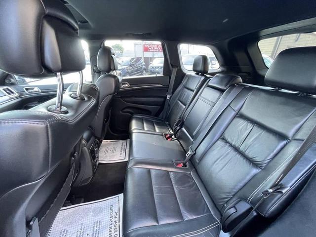 Photo of 2015 Gray Jeep Grand Cherokee