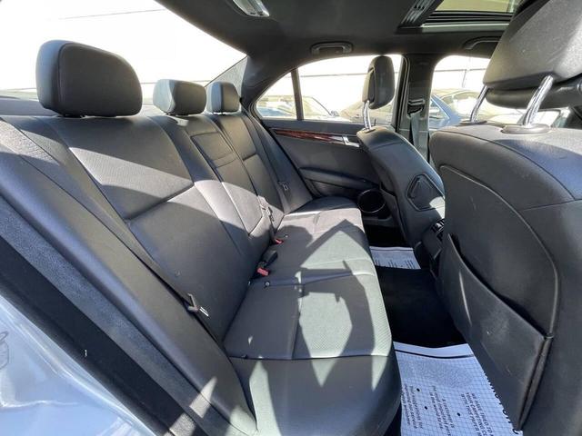 Photo of 2009 Silver Mercedes-Benz C-Class