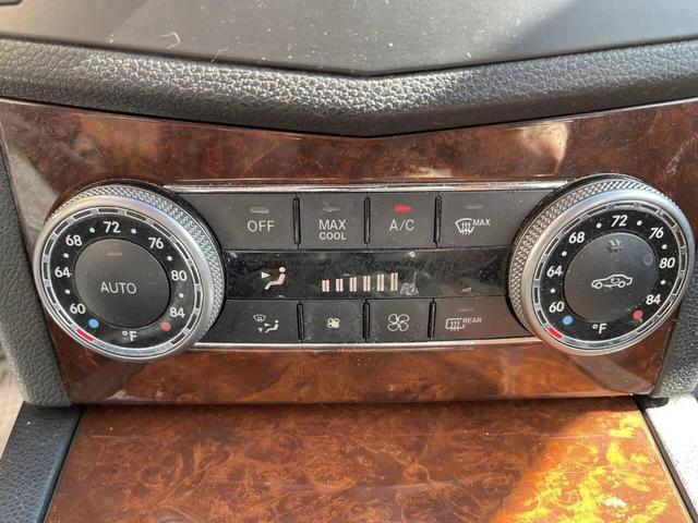 Photo of 2009 Silver Mercedes-Benz C-Class