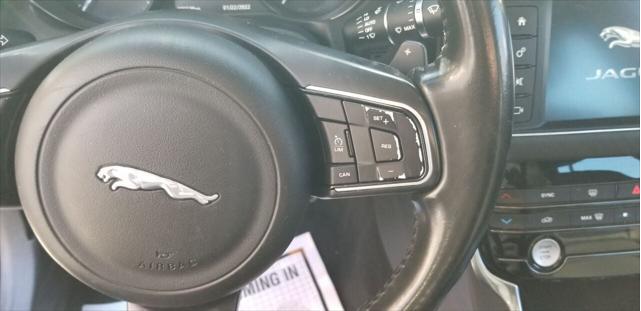 Photo of 2017 Gray Jaguar XF