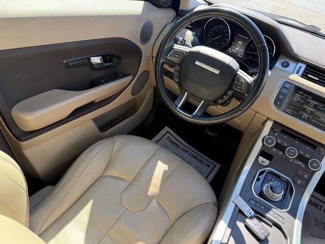 Photo of 2014 Fuji White Land Rover Range Rover Evoque