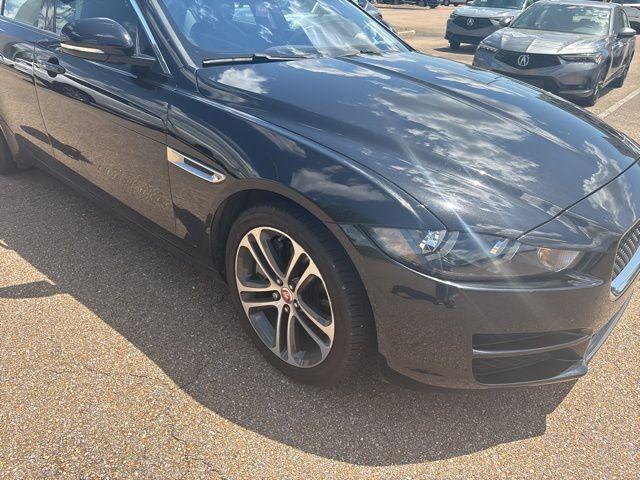 2017 Jaguar XE