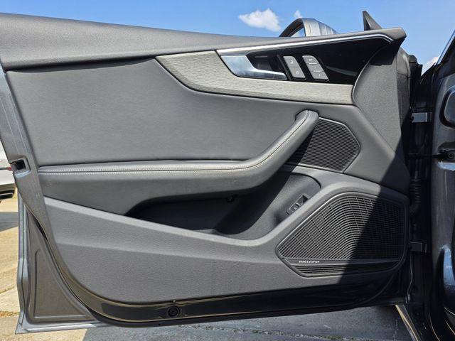 Photo of 2023 Daytona Gray Pearl Effect Audi A5 Sportback