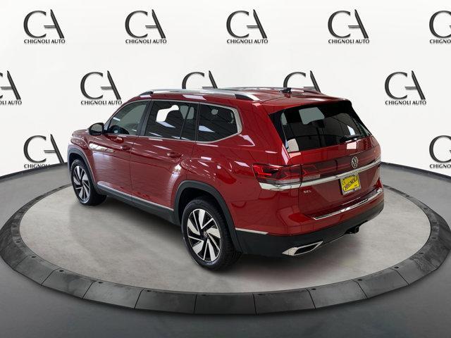 Photo of 2024 Aurora Red Metallic Volkswagen Atlas