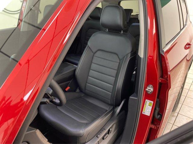 Photo of 2024 Aurora Red Metallic Volkswagen Atlas