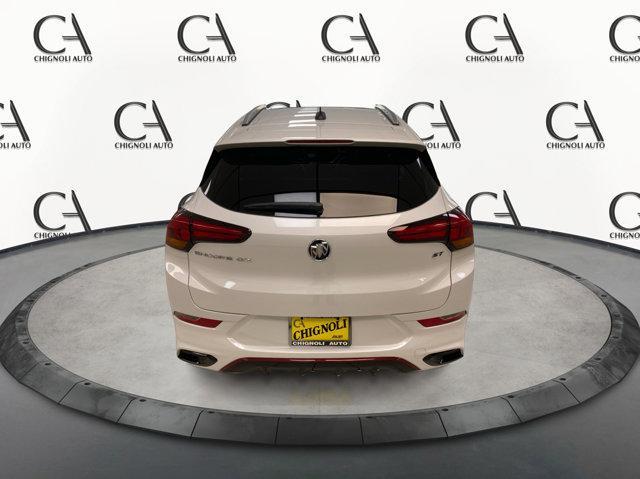 Photo of 2022 White Frost Tri-Coat Buick Encore GX