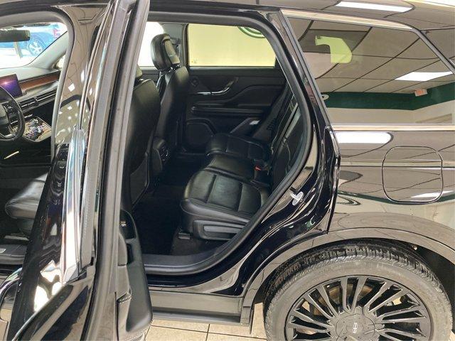 Photo of 2022 Infinite Black Metallic Lincoln Corsair