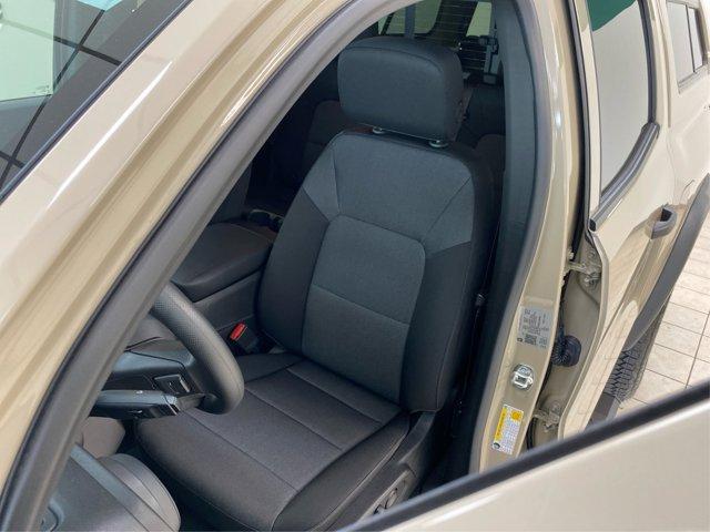 Photo of 2024 Sand Dune Metallic Chevrolet Colorado
