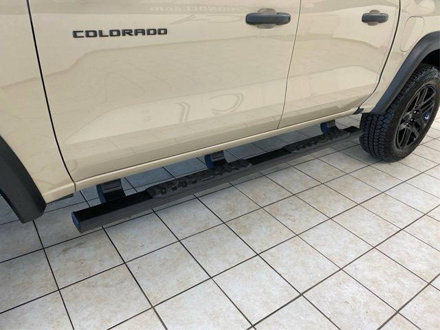 Photo of 2024 Sand Dune Metallic Chevrolet Colorado