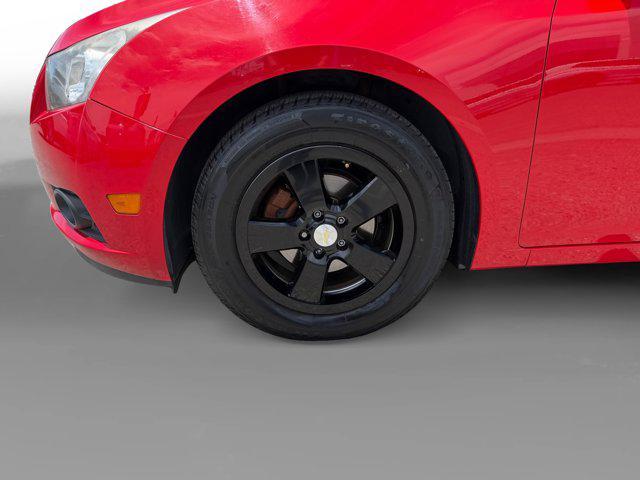 Photo of 2014 Red Hot Chevrolet Cruze