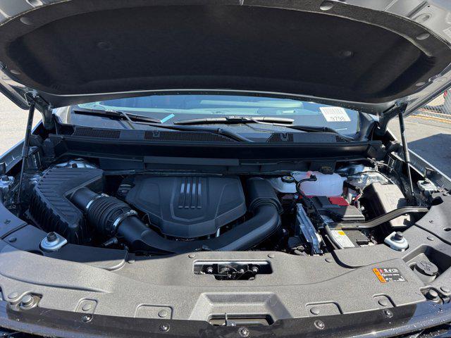 Photo of 2025 Sterling Gray Metallic Chevrolet Traverse