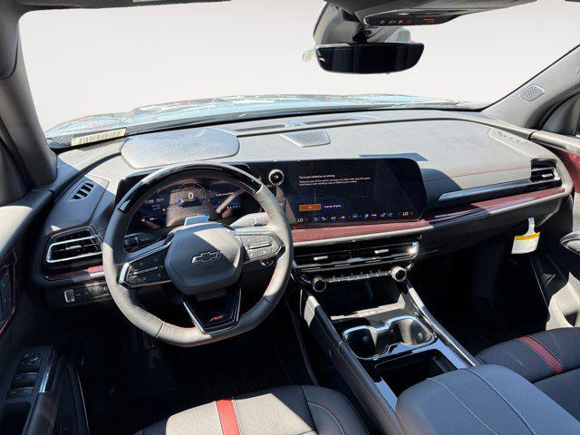 Photo of 2025 Sterling Gray Metallic Chevrolet Traverse