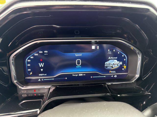 Photo of 2022 Summit White Chevrolet Silverado 1500