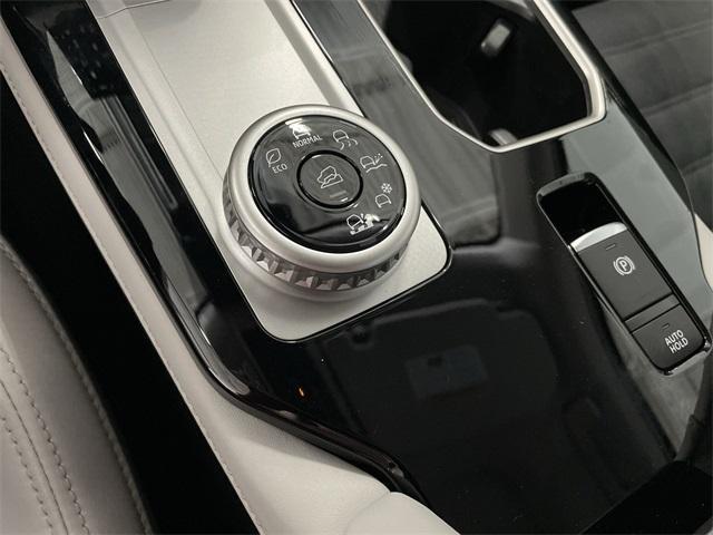Photo of 2025 Black Mitsubishi Outlander