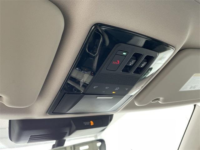 Photo of 2025 Black Mitsubishi Outlander