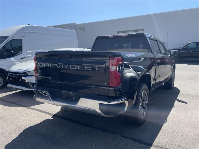 Photo of 2022 Black Chevrolet Silverado 1500