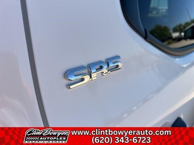 Photo of 2025 Ice Cap Toyota Tacoma