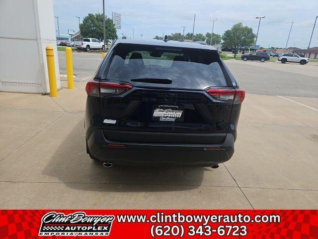 Photo of 2025 Blueprint Toyota RAV4