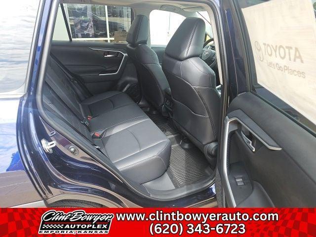 Photo of 2025 Blueprint Toyota RAV4