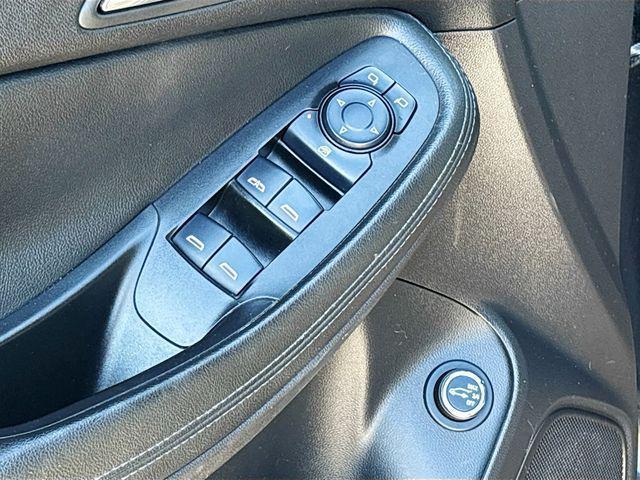Photo of 2025 Ebony Twilight Metallic Buick Encore GX