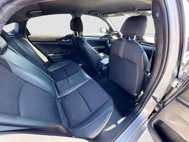 Photo of 2019 Lunar Silver Metallic Honda Civic