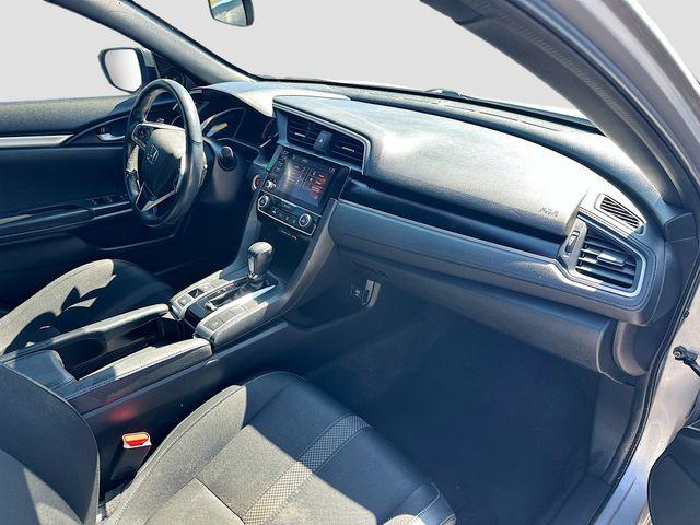 Photo of 2019 Lunar Silver Metallic Honda Civic