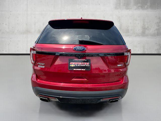 Photo of 2016 Ruby Red Metallic Tinted Clearcoat Ford Explorer