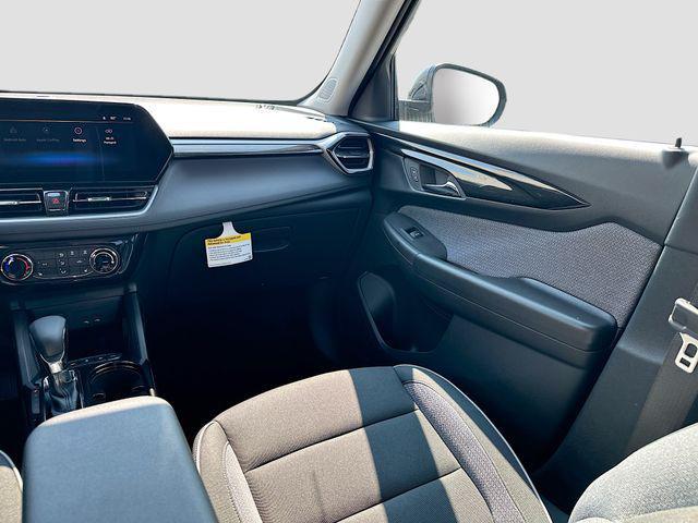 Photo of 2026 Mosaic Black Metallic Chevrolet Trailblazer