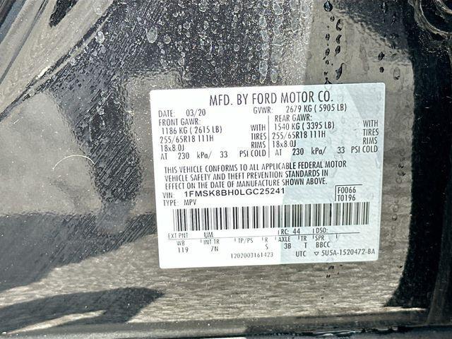 Photo of 2020 Black Metallic Ford Explorer