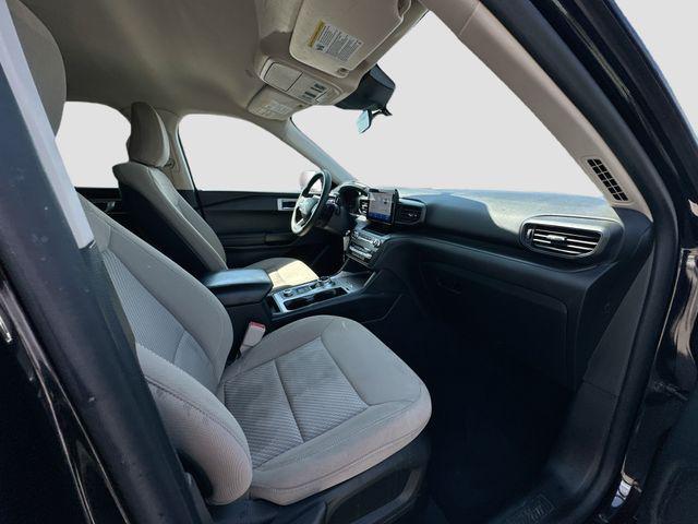 Photo of 2020 Black Metallic Ford Explorer