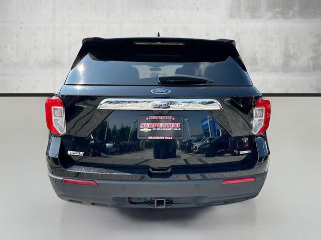 Photo of 2020 Black Metallic Ford Explorer