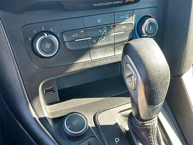 Photo of 2017 Magnetic Ford Focus