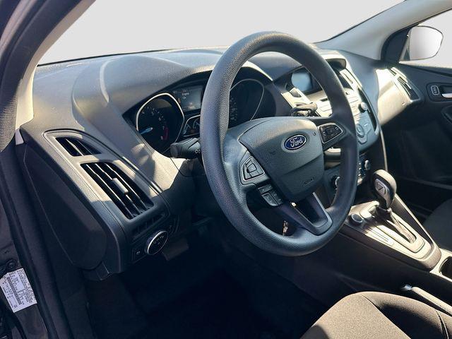 Photo of 2017 Magnetic Ford Focus