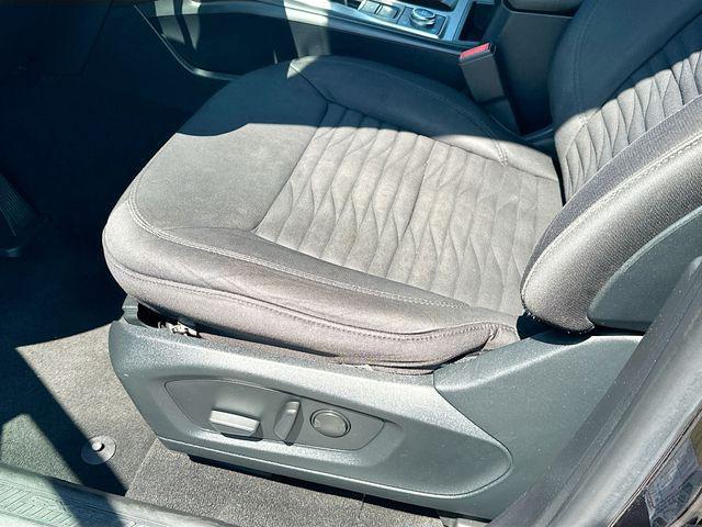 Photo of 2020 Agate Black Metallic Ford Explorer