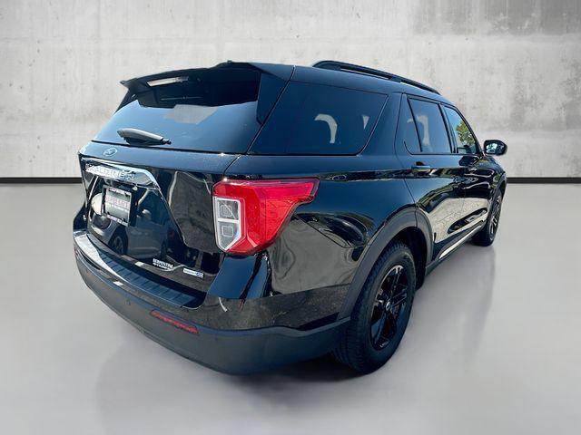 Photo of 2020 Agate Black Metallic Ford Explorer