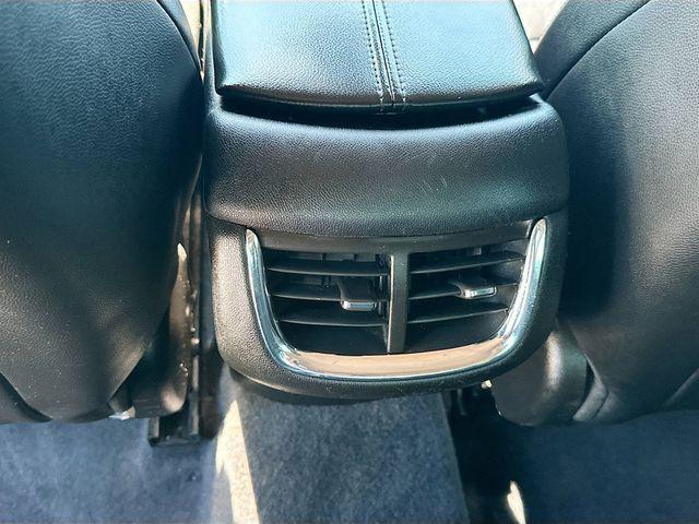 Photo of 2018 Mosaic Black Metallic Chevrolet Malibu