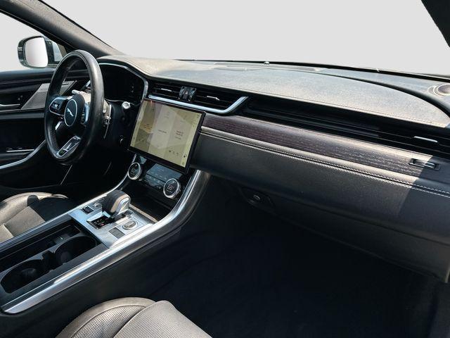 Photo of 2021 Silver Jaguar XF