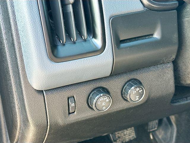 Photo of 2015 Cyber Gray Metallic Chevrolet Colorado