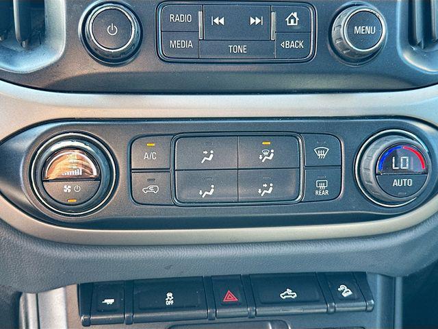 Photo of 2015 Cyber Gray Metallic Chevrolet Colorado
