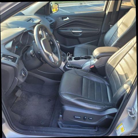 Photo of 2014 Grey Ford Escape