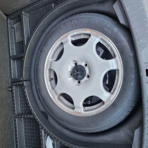 Photo of 2014 Grey Ford Escape