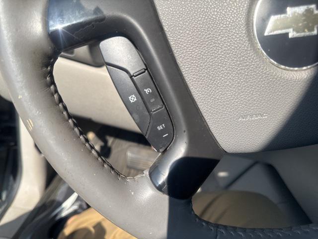 Photo of 2008 Blue Granite Metallic Chevrolet Suburban